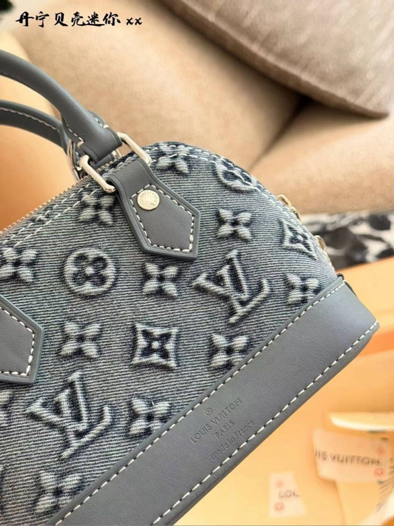Lv medium size