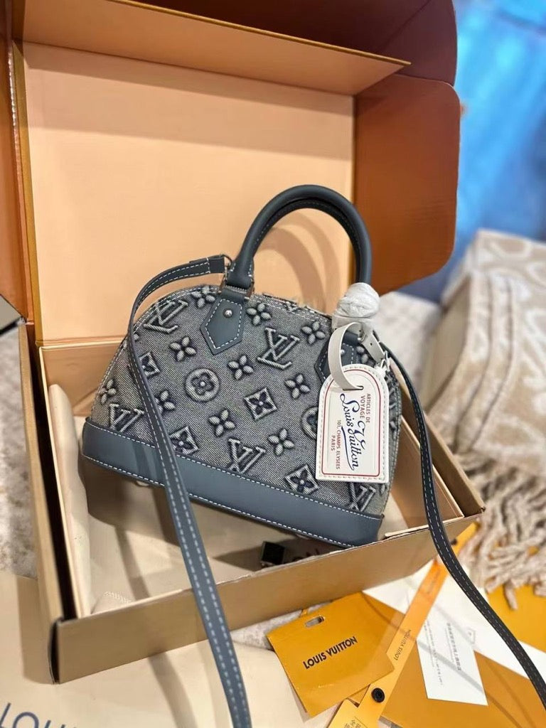 Lv medium size